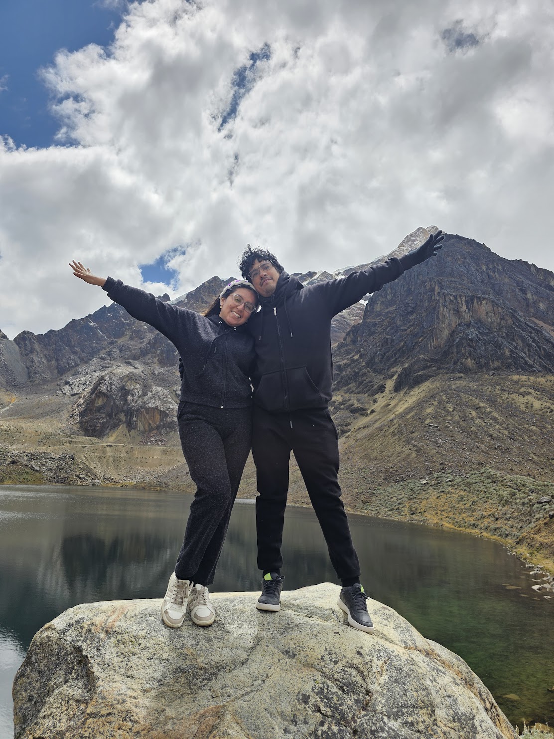 Angie y Felipe en Huaraz